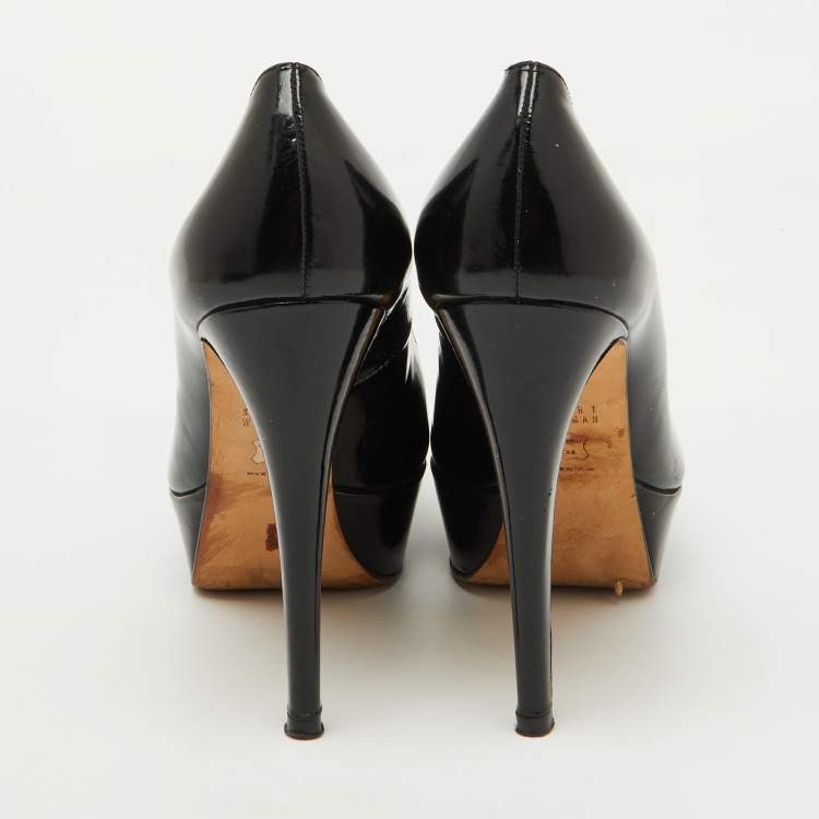 Pre Owned Stuart Weitzman Black Patent Leather Platform Pumps Size 39