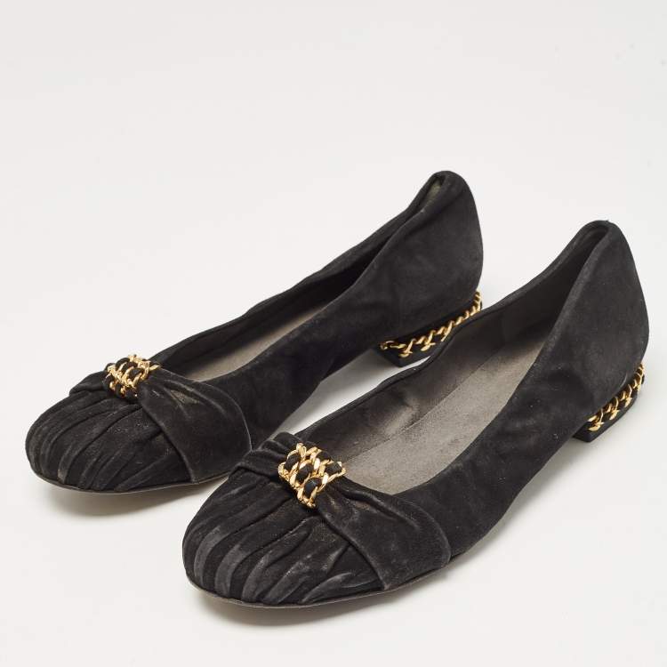 Pre Owned Stuart Weitzman Black Suede Chain Embellished Ballet Flats Size 37