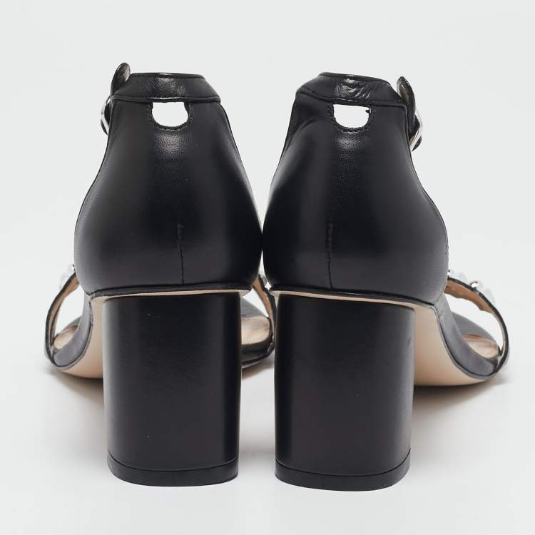 Pre Owned Stuart Weitzman Black Leather Studded T-Strap Sandals Size 39