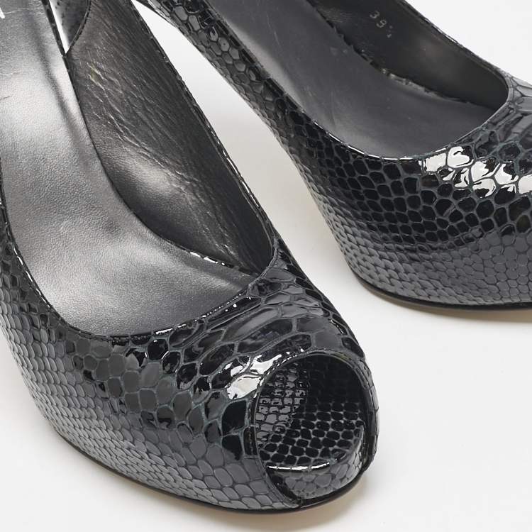 Pre Owned Stuart Weitzman Black Python Embossed Leather Peep Toe Slingback Pumps Size 39.5