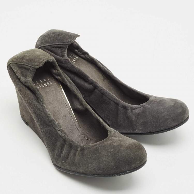 Pre Owned Stuart Weitzman Dark Grey Suede Scrunch Wedge Pumps Size 37.5