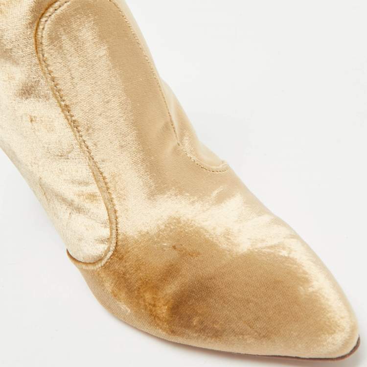 Pre Owned Stuart Weitzman Beige Velvet Grandiose Pointed Toe Ankle Boots Size 40