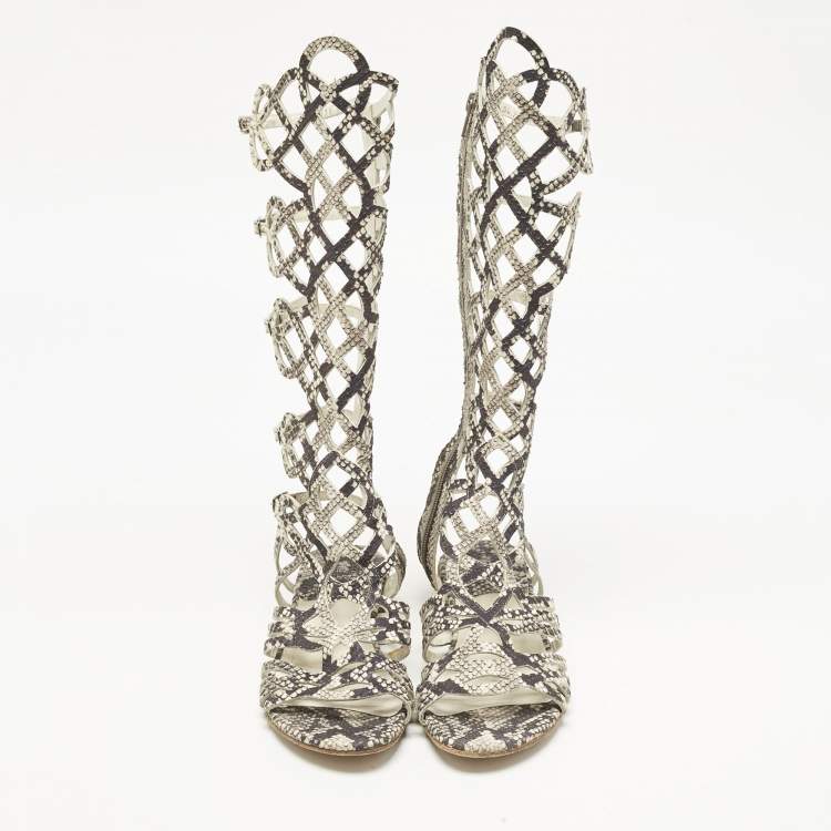 Pre Owned Stuart Weitzman Beige?Cream Snakeskin Embossed Leather Gladiator Flat Sandals Size 36