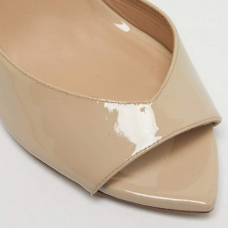 Pre Owned Stuart Weitzman Beige Patent Leather Nudistsong Ankle Strap Sandals Size 40