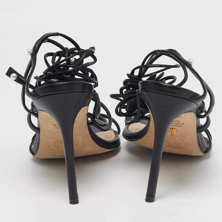 مملوكة مسبقًا Stuart Weitzman Black Leather Ankle Wrap Sandals Size 39.5