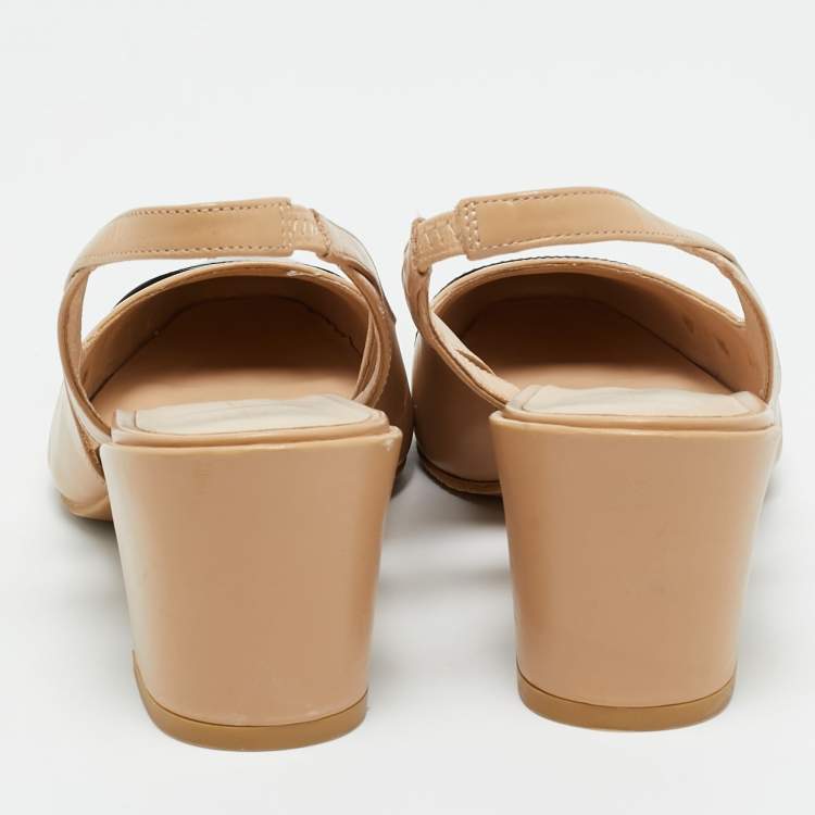 مملوكة مسبقًا Stuart Weitzman Black/Beige Leather and Patent Slingback Pumps Size 40  