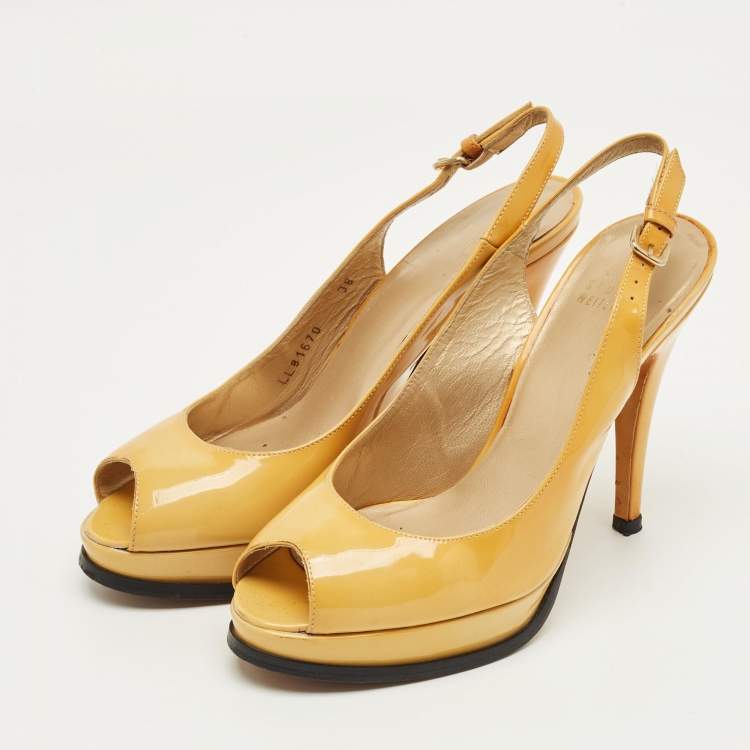 Pre Owned Stuart Weitzman Yellow Patent Peep Toe Slingback Pumps Size 38