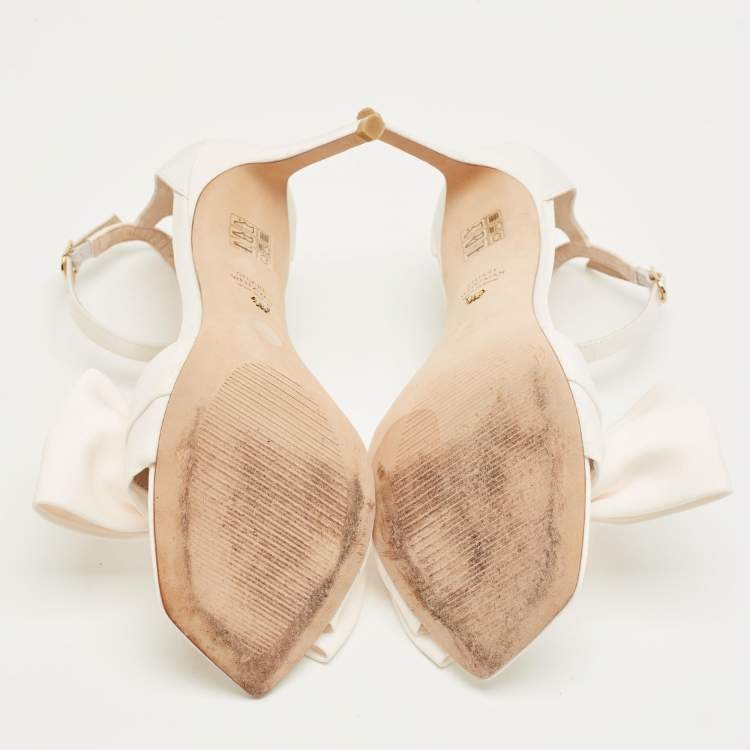 Pre Owned Stuart Weitzman Size 41 Cream Satin Bow Ankle Strap Sandals