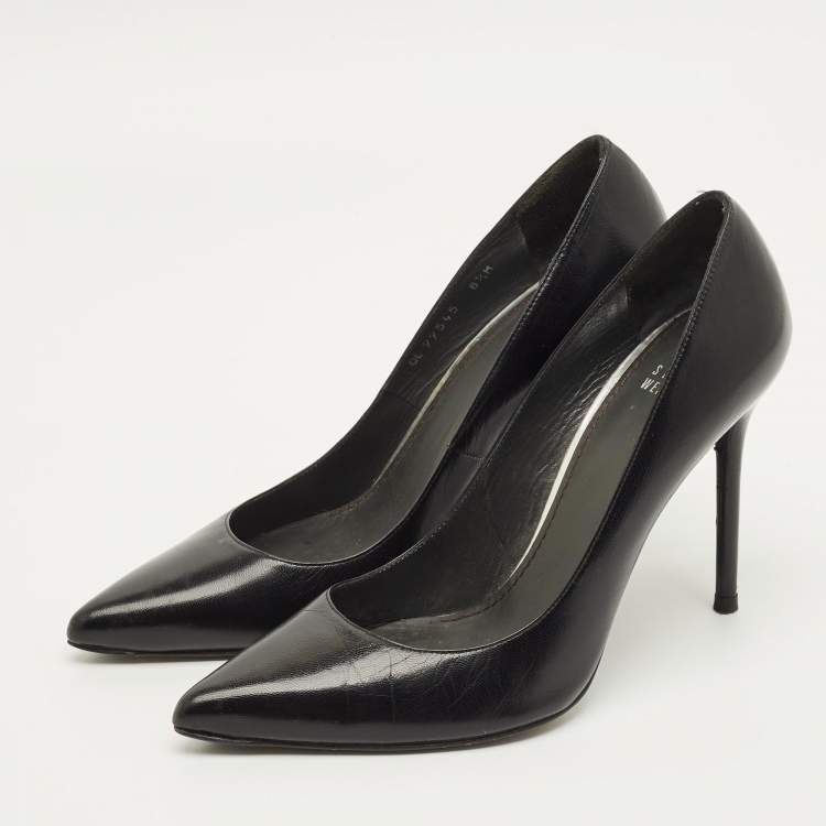 Pre Owned Stuart Weitzman Size 38.5 Black Leather Pointed Toe Pumps
