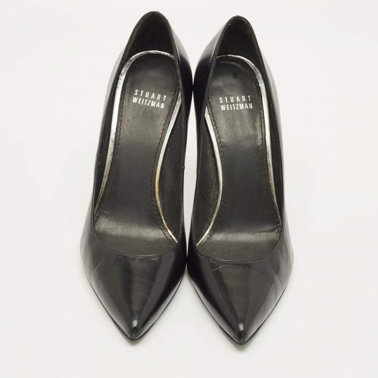 Pre Owned Stuart Weitzman Size 38.5 Black Leather Pointed Toe Pumps