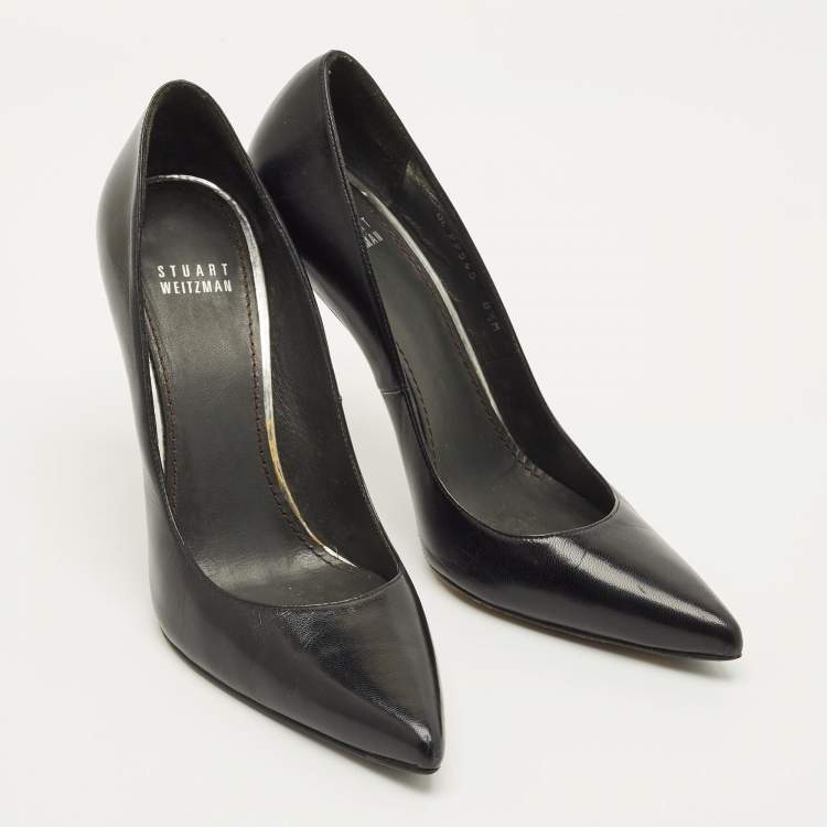 Pre Owned Stuart Weitzman Size 38.5 Black Leather Pointed Toe Pumps