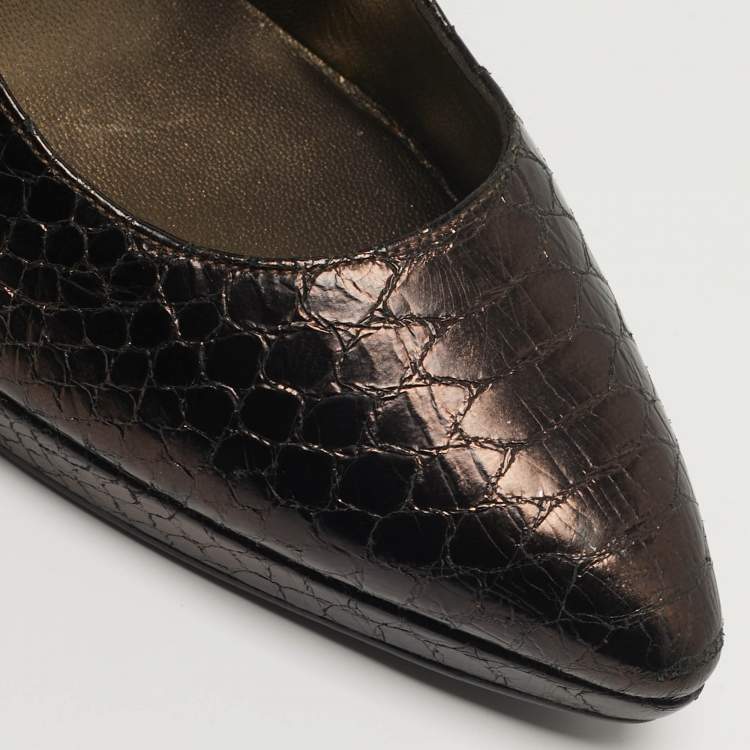 مملوكة مسبقًا Stuart Weitzman Size 38.5 Bronze Python Embossed Leather Platform Pumps