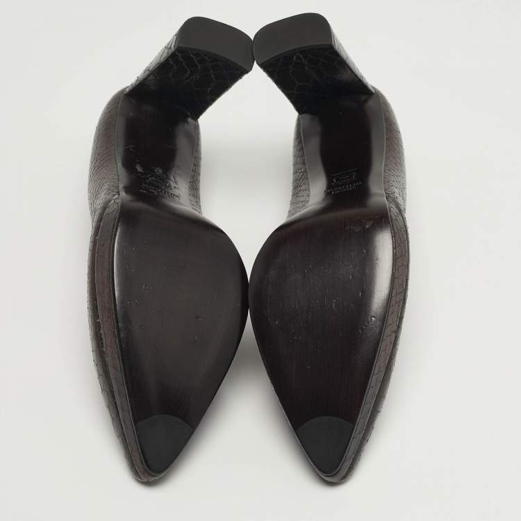 مملوكة مسبقًا Stuart Weitzman Size 38.5 Bronze Python Embossed Leather Platform Pumps