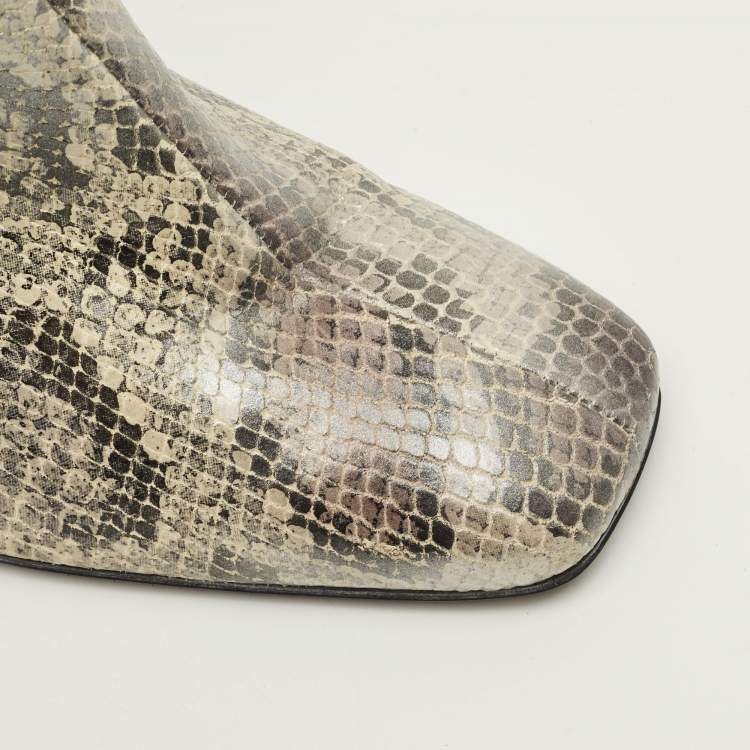 Pre Owned Stuart Weitzman Size 38 Grey/Black Python Embossed Leather Ankle Length Boots