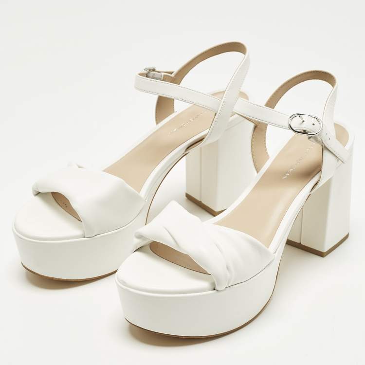 Pre Owned Stuart Weitzman Everly Size 38 White Leather Platform Sandals
