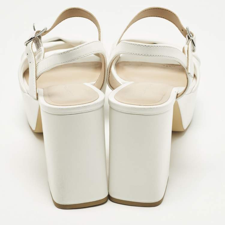 Pre Owned Stuart Weitzman Everly Size 38 White Leather Platform Sandals