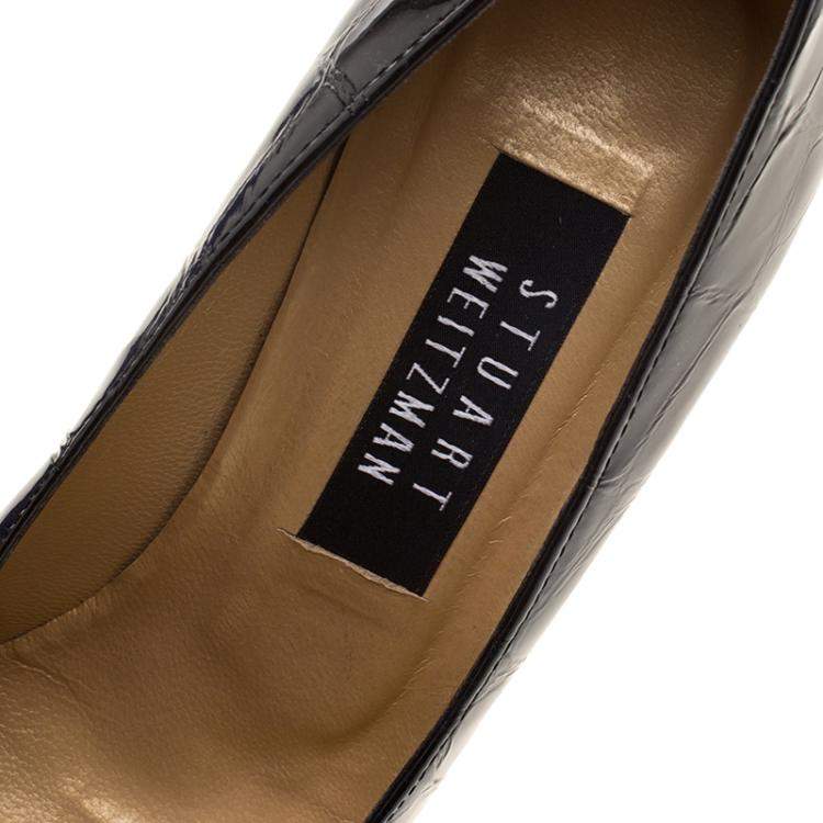 Pre Owned Stuart Weitzman Black Patent Croc Embossed Leather Pumps Size 38.5