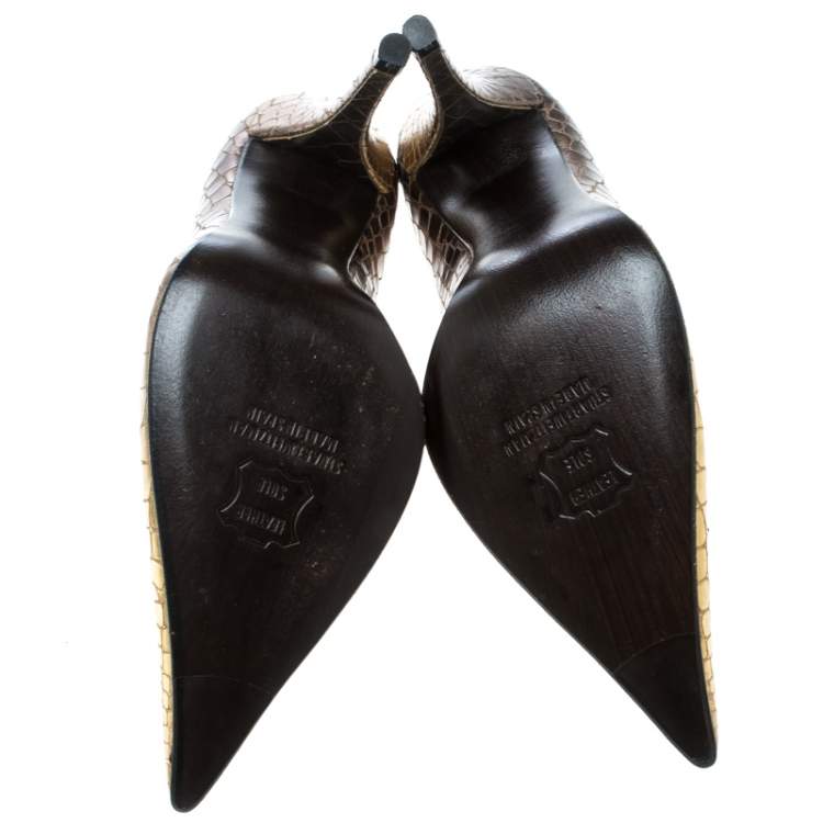 Pre Owned Stuart Weitzman Two Tone Python Embossed Leather Pointed Toe Pumps Size 35