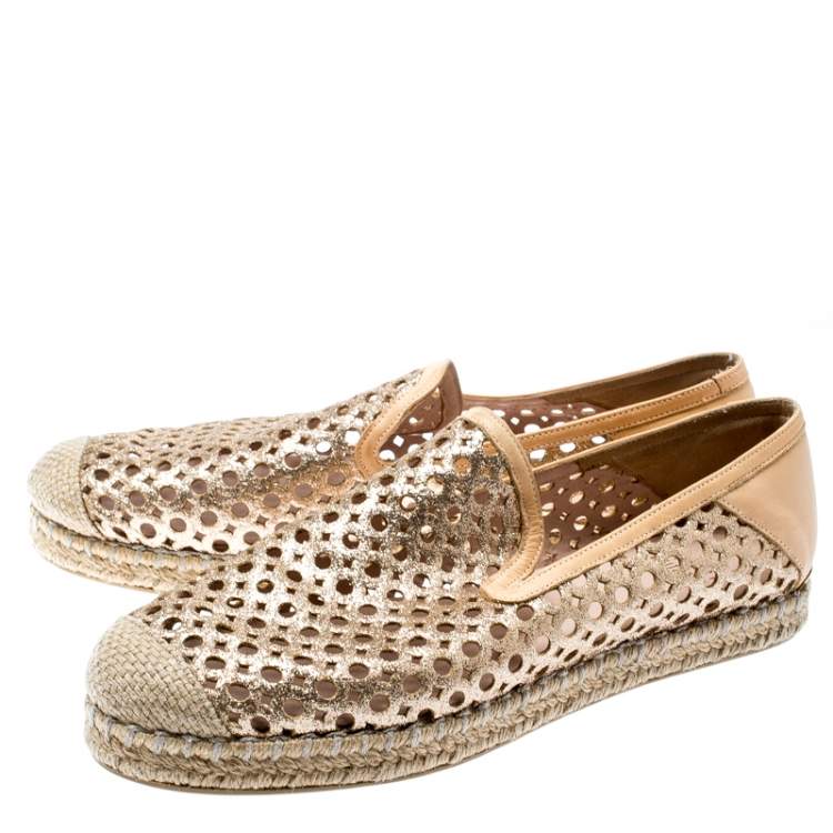 Pre Owned Stuart Weitzman Metallic Gold Glitter Laser Cut County Espadrilles Size 38