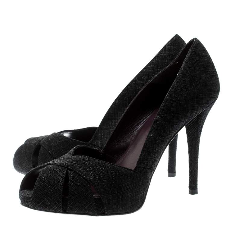 Pre Owned Stuart Weitzman Black Textured Fabric Criss Cross Open Toe Platform Pumps Size 39