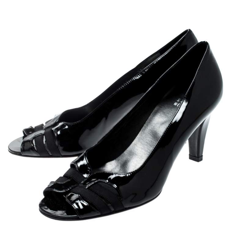 Pre Owned Stuart Weitzman Black Patent Leather Peep Toe Pumps Size 38.5