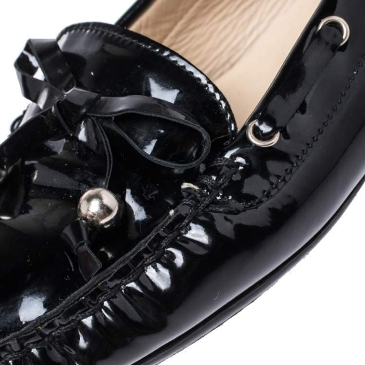 Pre Owned Stuart Weitzman Black Patent Leather Bow Detail Loafers Size 38