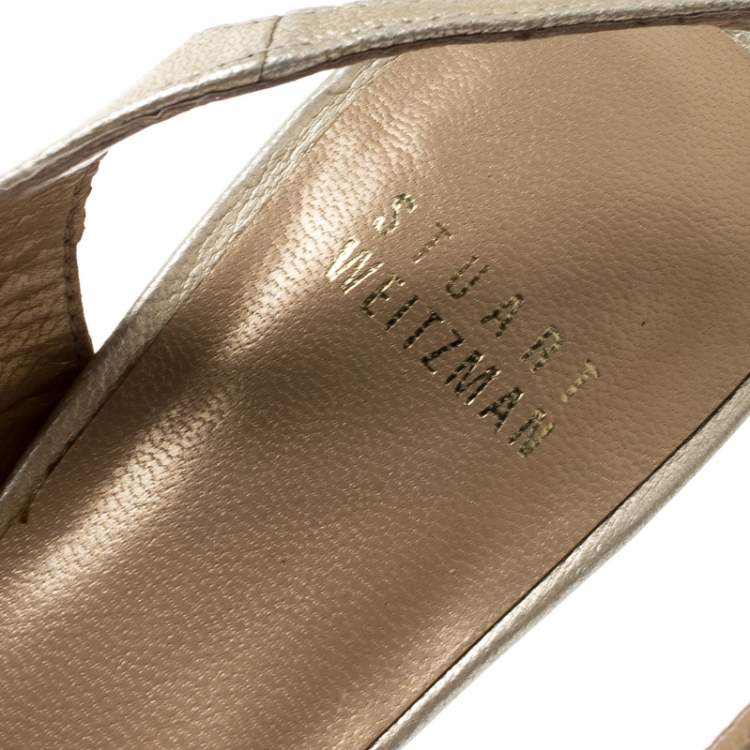 Pre Owned Stuart Weitzman Metallic Gold Leather Peep Toe Wedge Sandals Size 37
