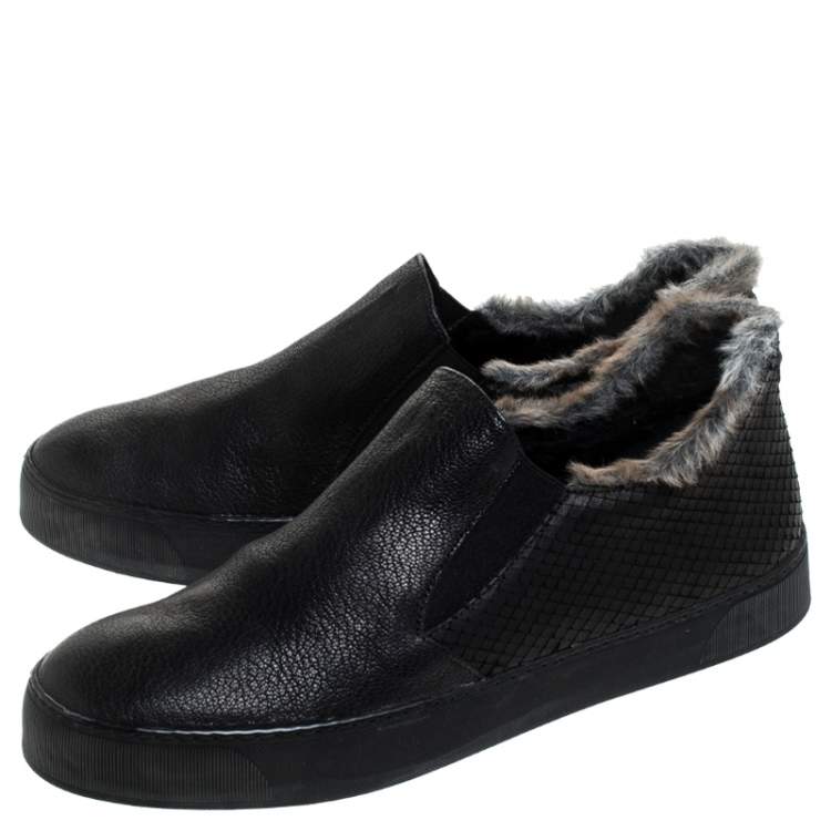 Pre Owned Stuart Weitzman Black Leather And Faux Fur Slip on Sneakers Size 39.5