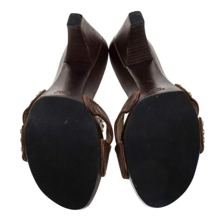Pre Owned Stuart Weitzman Brown Leather Conch Shell And Bead Embellished Wooden Platform Sandals Size 37
