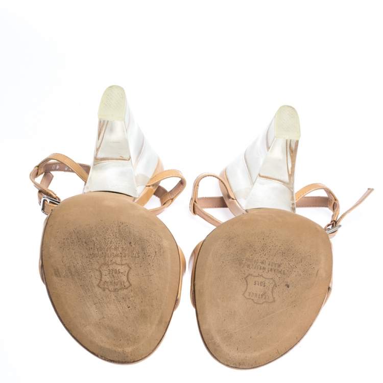 Pre Owned Stuart Weitzman Beige Patent Leather Nearlynude Lucite Ankle Strap Sandals Size 40