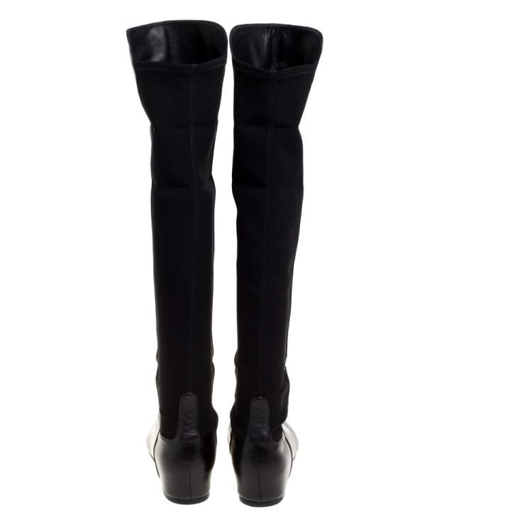 Pre Owned Stuart Weitzman Black Leather And Stretch Fabric Knee Length Flat Boots Sze 38.5 