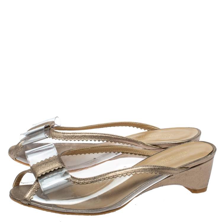 Pre Owned Stuart Weitzman Gold and Clear PVC Mules Size 36.5