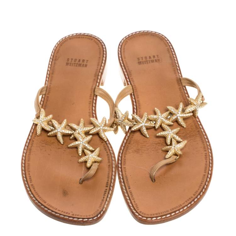 Pre Owned Stuart Weitzman Beige Leather Star Embellished Thong Flats Size 39
