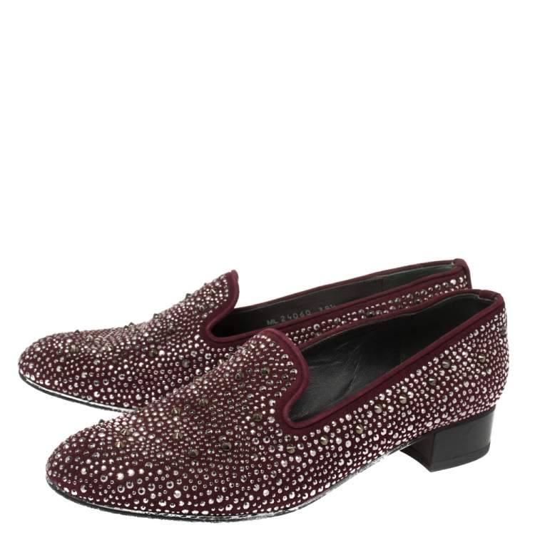 Pre Owned Stuart Weitzman Maroon Suede Crystal Embellished Studded Smoking Slippers Size 39.5