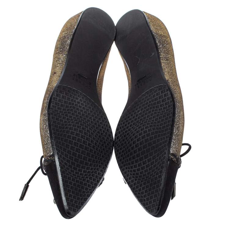 Pre Owned   Stuart Weitzman Black Glitter Fabric And Suede Bow Pointed Cap Toe Ballet Flats Size 38.5