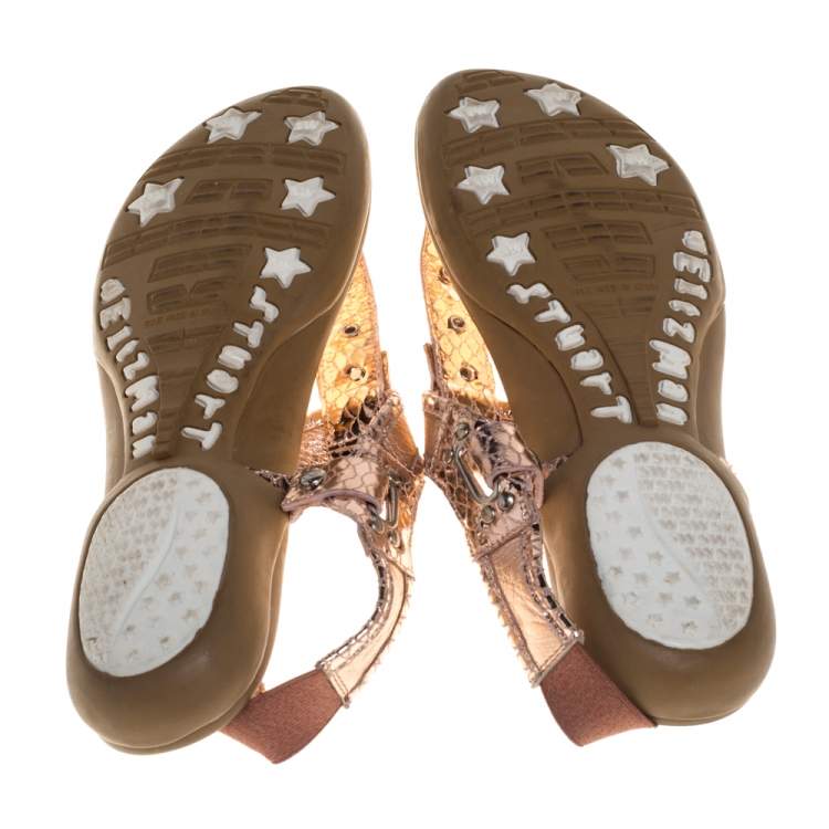 Pre Owned Stuart Weitzman Metallic Rose Gold Snake Embossed Leather Thong Flats Size 37.5