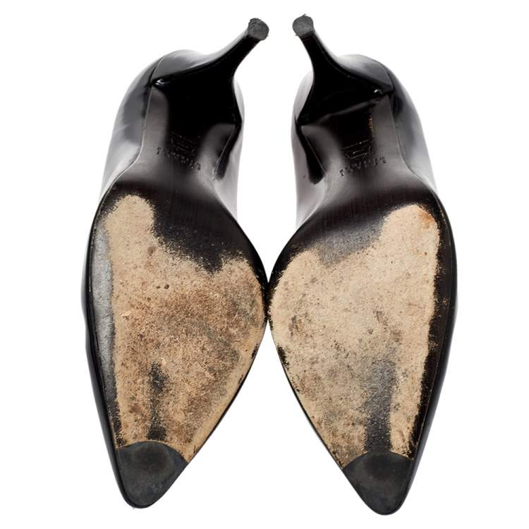 Pre Owned Stuart Weitzman Black Patent Leather Heist Pointed Toe Pumps Size 38.5