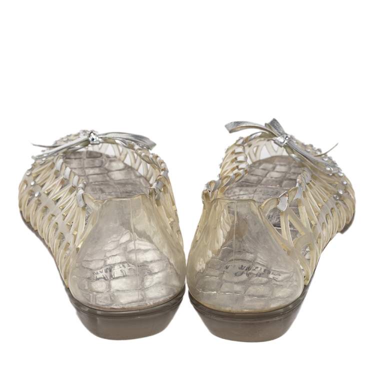 Pre Owned Stuart Weitzman Silver Foil Leather And Crystal Embellished Jelly Laser Cutout Ballet Flats Size 41
