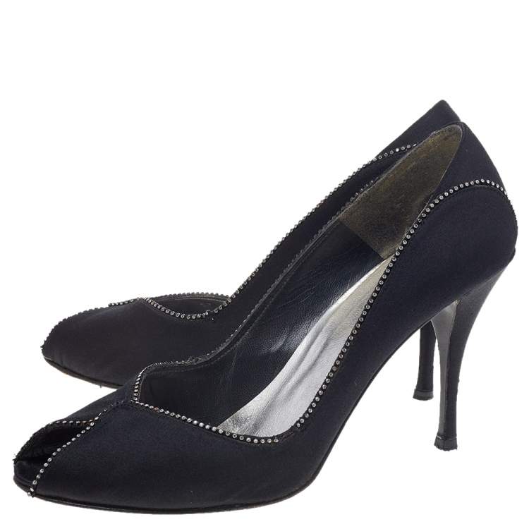 Pre Owned Stuart Weitzman Black Satin Embellished Peep Toe Pumps Size 40