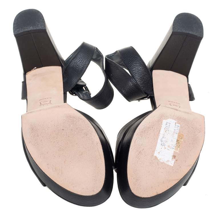 Pre Owned Stuart Weitzman Black Leather Platform Ankle Strap Sandals Size 40