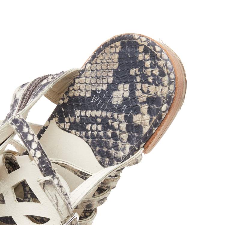 مملوكة مسبقًا Stuart Weitzman Beige Python Embossed Leather Gladiator Sandals Size 36.5