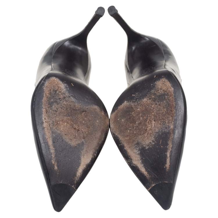 Pre Owned Stuart Weitzman Black Patent Leather Pointed Toe Pumps Size 39
