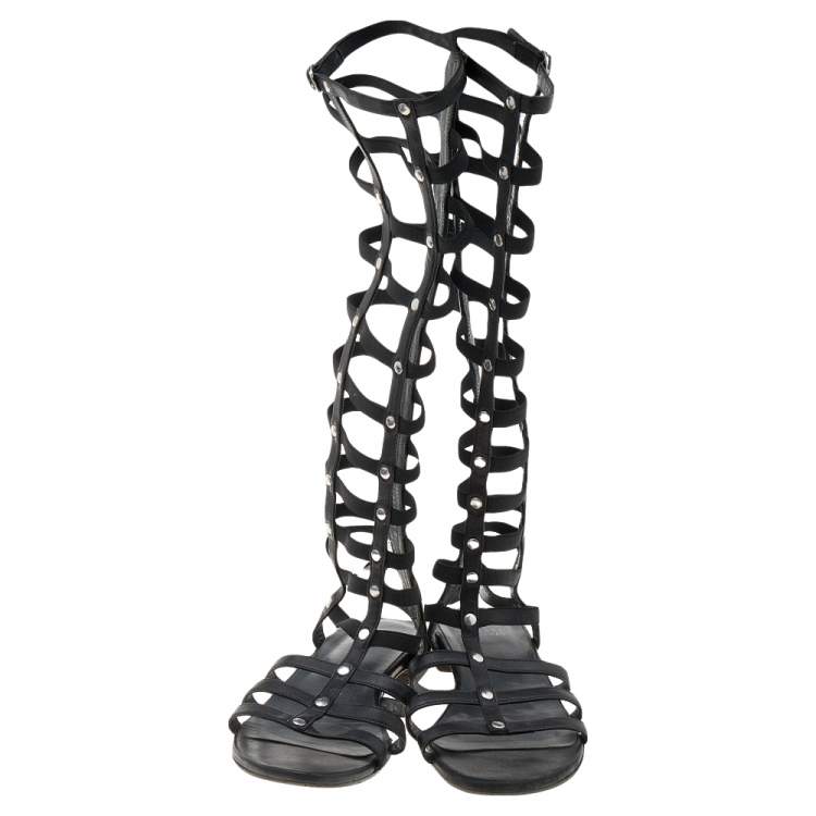 Pre Owned Stuart Weitzman Black Leather Gladiator Sandals Size 38