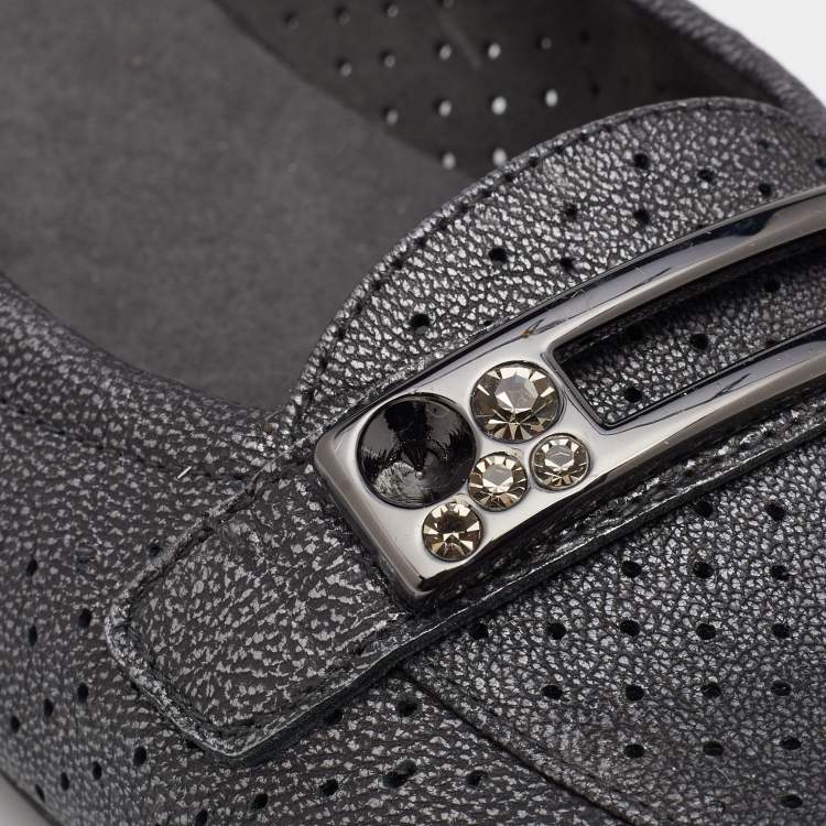 Pre Owned Stuart Weitzman Metallic Grey Perforated Leather Crystal Embellished Slip On Loafers Size 41