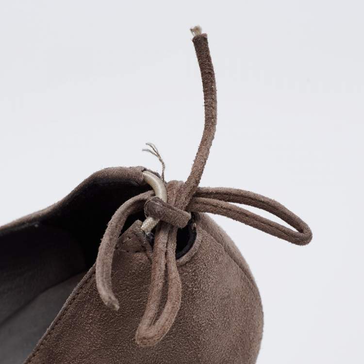 Pre Owned Stuart Weitzman Grey Suede Peekabow Pumps Size 38