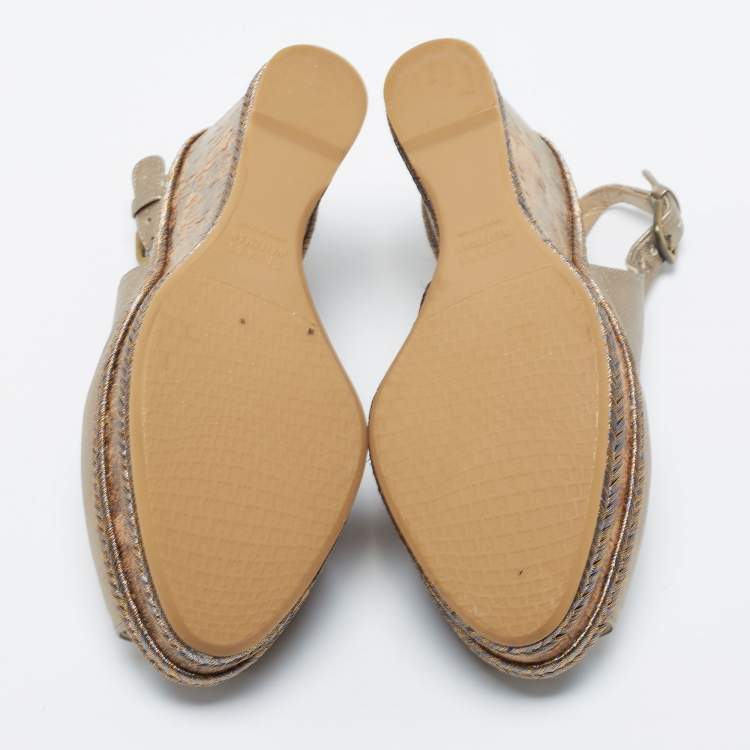 Pre Owned Stuart Weitzman Metallic Gold Leather Jean Peep Toe Cork Wedge Slingback Sandals Size 36.5