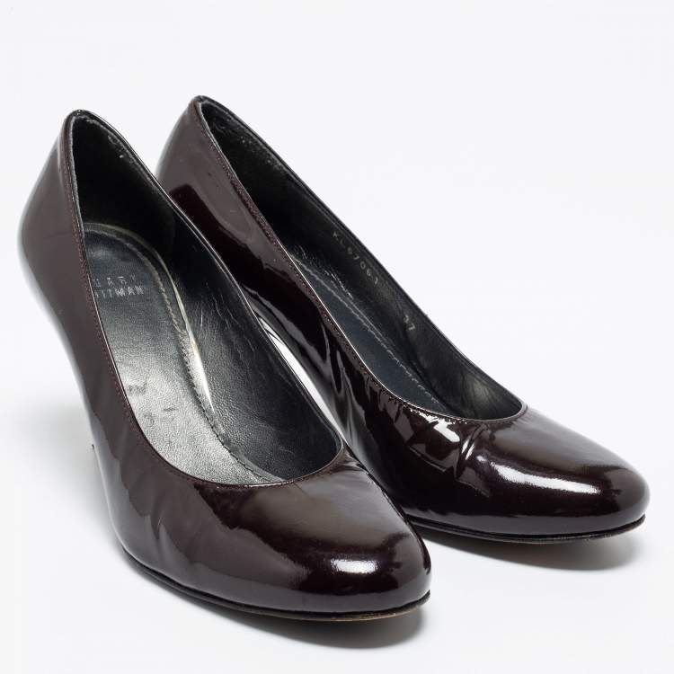 Pre Owned Stuart Weitzman Burgundy Patent Leather Moody Round Toe Pumps Size 37