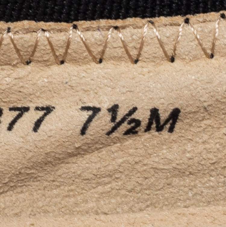 Pre Owned Stuart Weitzman Beige/Black Leather Scrunch Ballet Flats Size 38