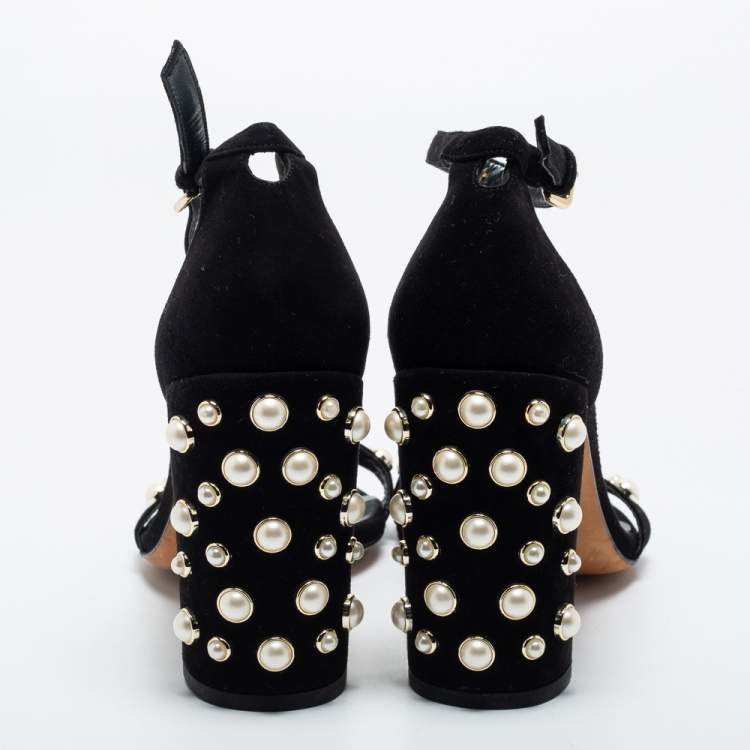Pre Owned Stuart Weitzman Black Suede Faux Pearl Embellished Nudist Sandals Size 39.5