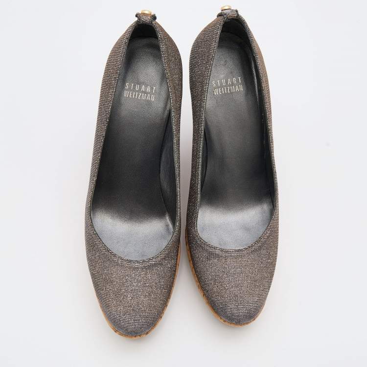 Pre Owned Stuart Weitzman Silver/Gold Glitter Lurex Fabric Cork Wedge Platform Pumps Size 38.5